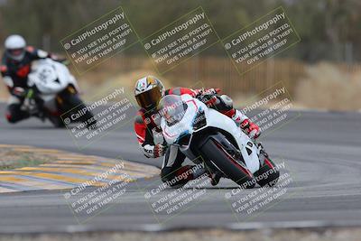 media/Jan-15-2023-SoCal Trackdays (Sun) [[c1237a034a]]/Turn 3 (1115am)/